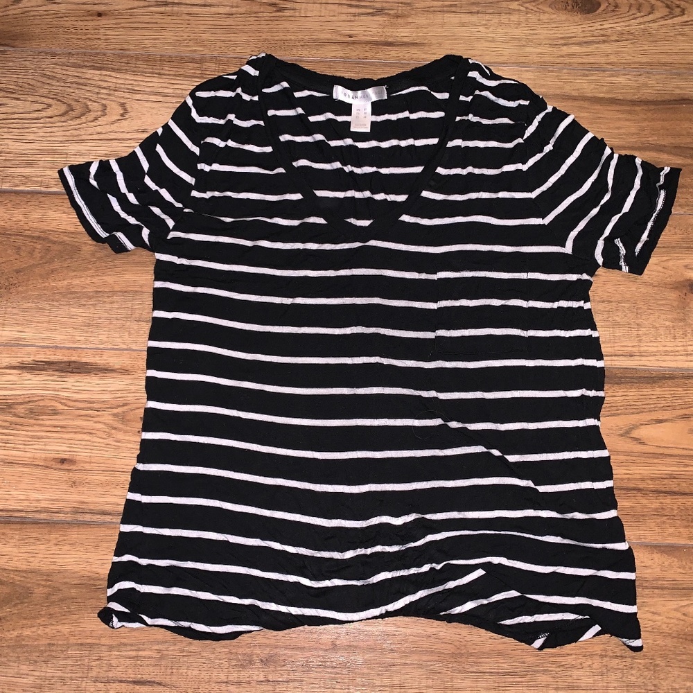 Short sleeve tee